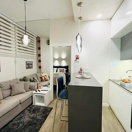 Lirra Luxe - Central Belgrade Apartments Εξωτερικό φωτογραφία